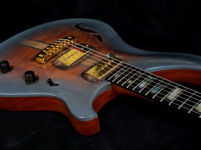 Réglage de l’action et de l’intonation d’une guitare acoustique
