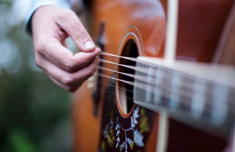 Avis sur la Takamine électro-acoustique pour la scène