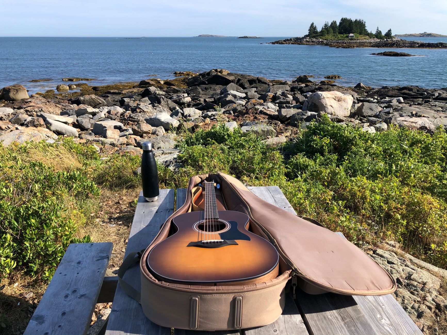 Guitares acoustiques de voyage : quelle est la meilleure pour vous ?