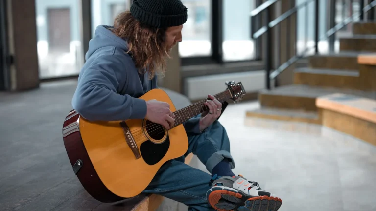 Combien de temps jouer de la guitare par jour quand on débute